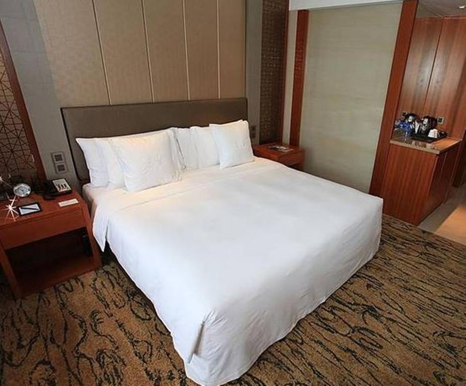 Gloria Grand Hotel Wuxi Wuxi  Extérieur photo