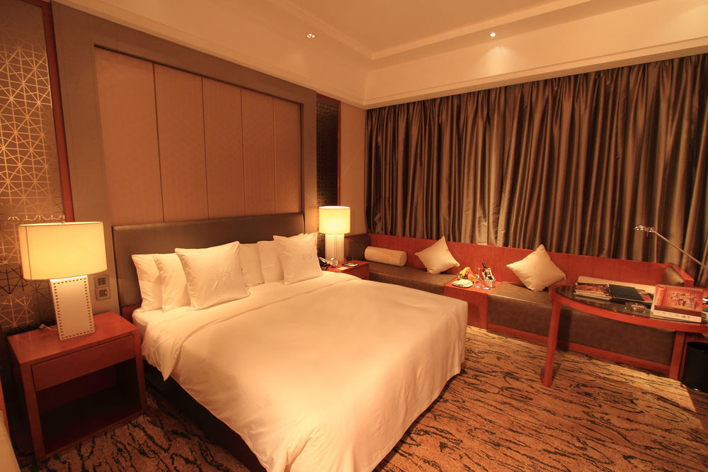 Gloria Grand Hotel Wuxi Wuxi  Extérieur photo